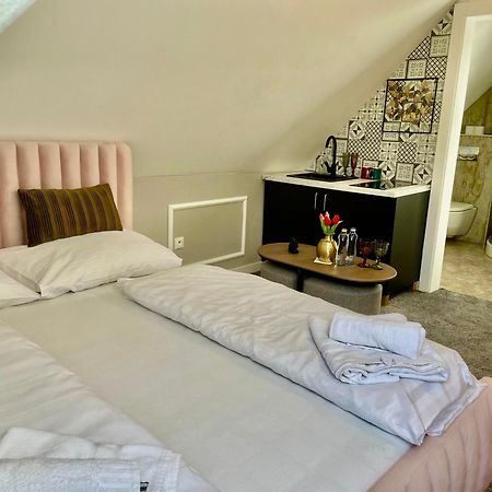 Boutique Hotel Posta Rl اورافسكي بودزاموك المظهر الخارجي الصورة