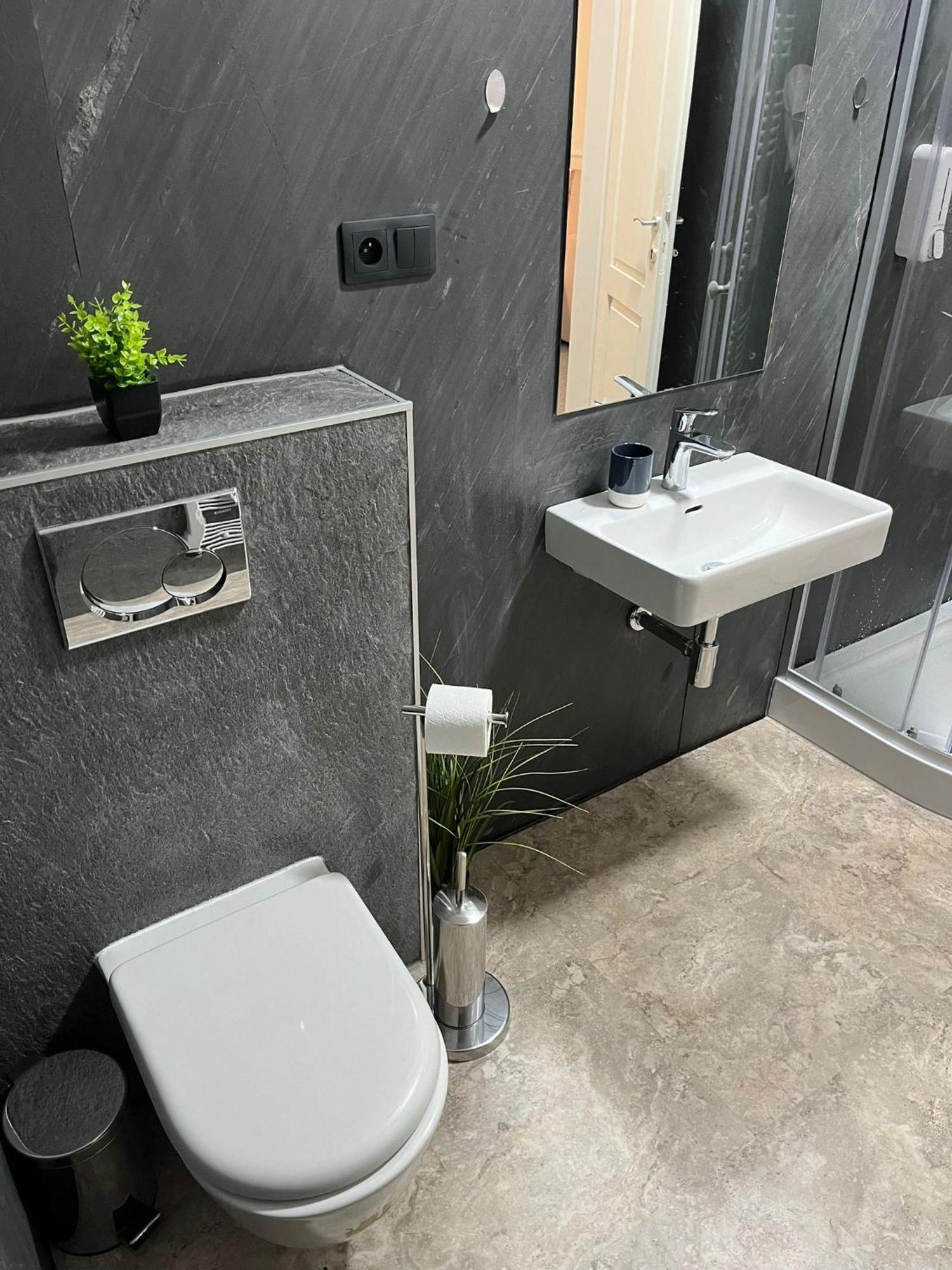 Boutique Hotel Posta Rl اورافسكي بودزاموك المظهر الخارجي الصورة