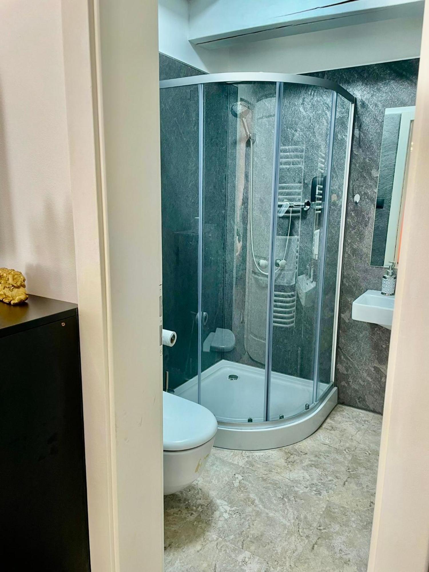 Boutique Hotel Posta Rl اورافسكي بودزاموك المظهر الخارجي الصورة