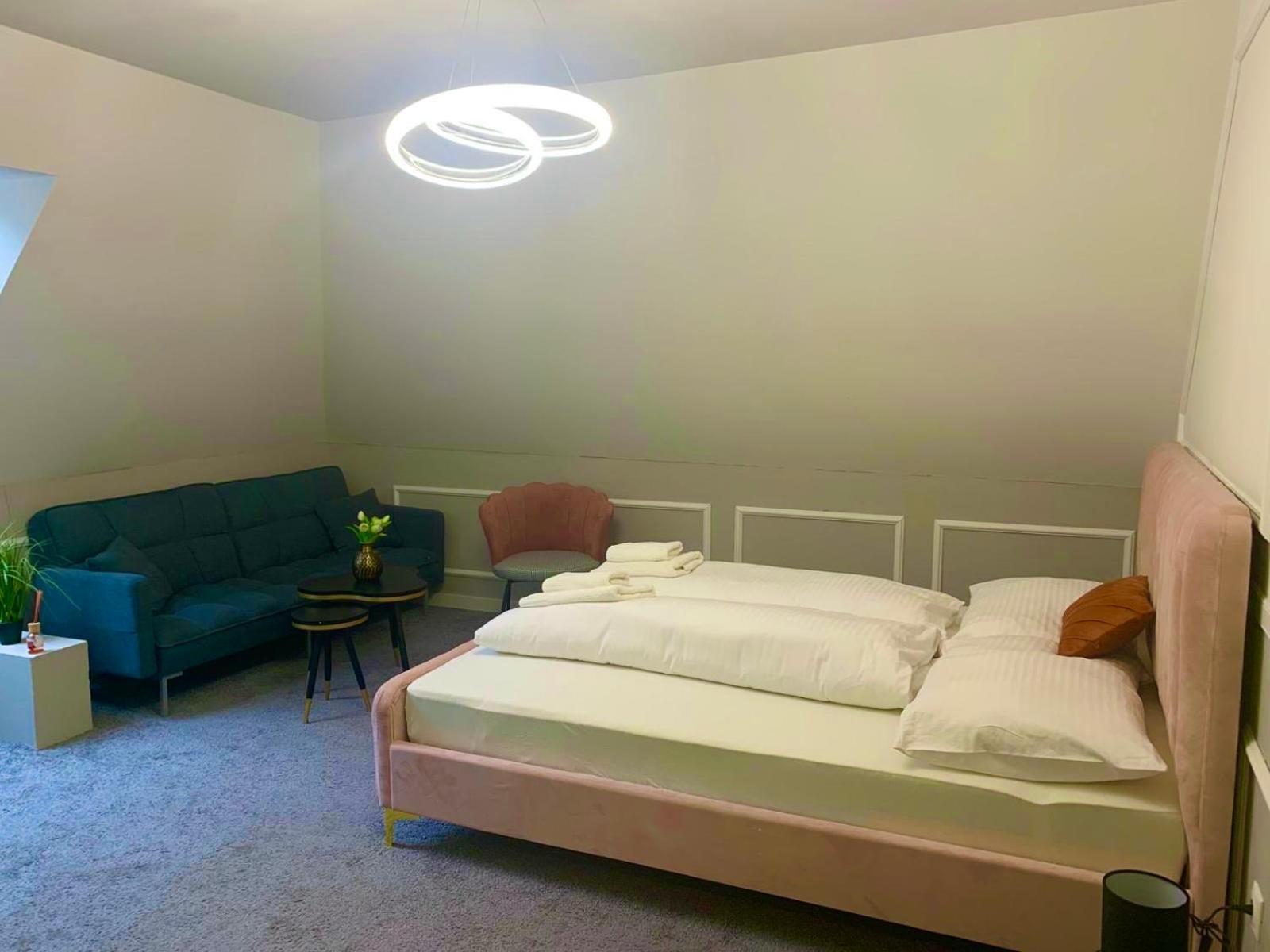 Boutique Hotel Posta Rl اورافسكي بودزاموك المظهر الخارجي الصورة